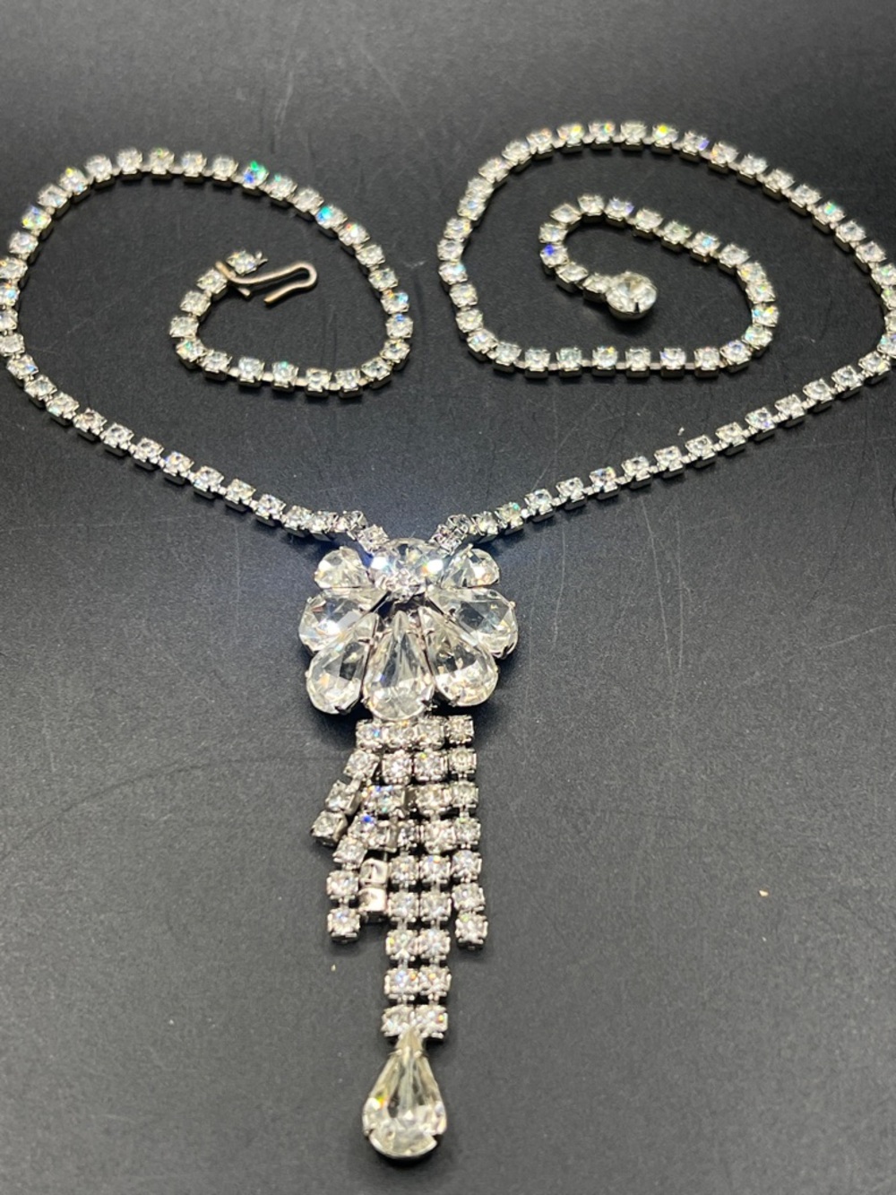 Vintage Clear Crystal Tassel Flower Necklace - Silver 42